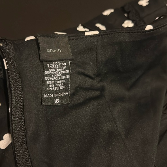 Disney Black & White Mickey/Minnie Dress Worn Once To A Sneaker Ball Size 18 - Picture 4 of 16